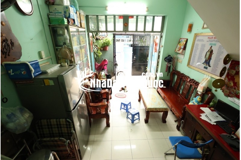 Nhà ngang 7m, đường Trường Chinh, 54m2 x 4 tầng BTCT, gần chợ Bà Quẹo